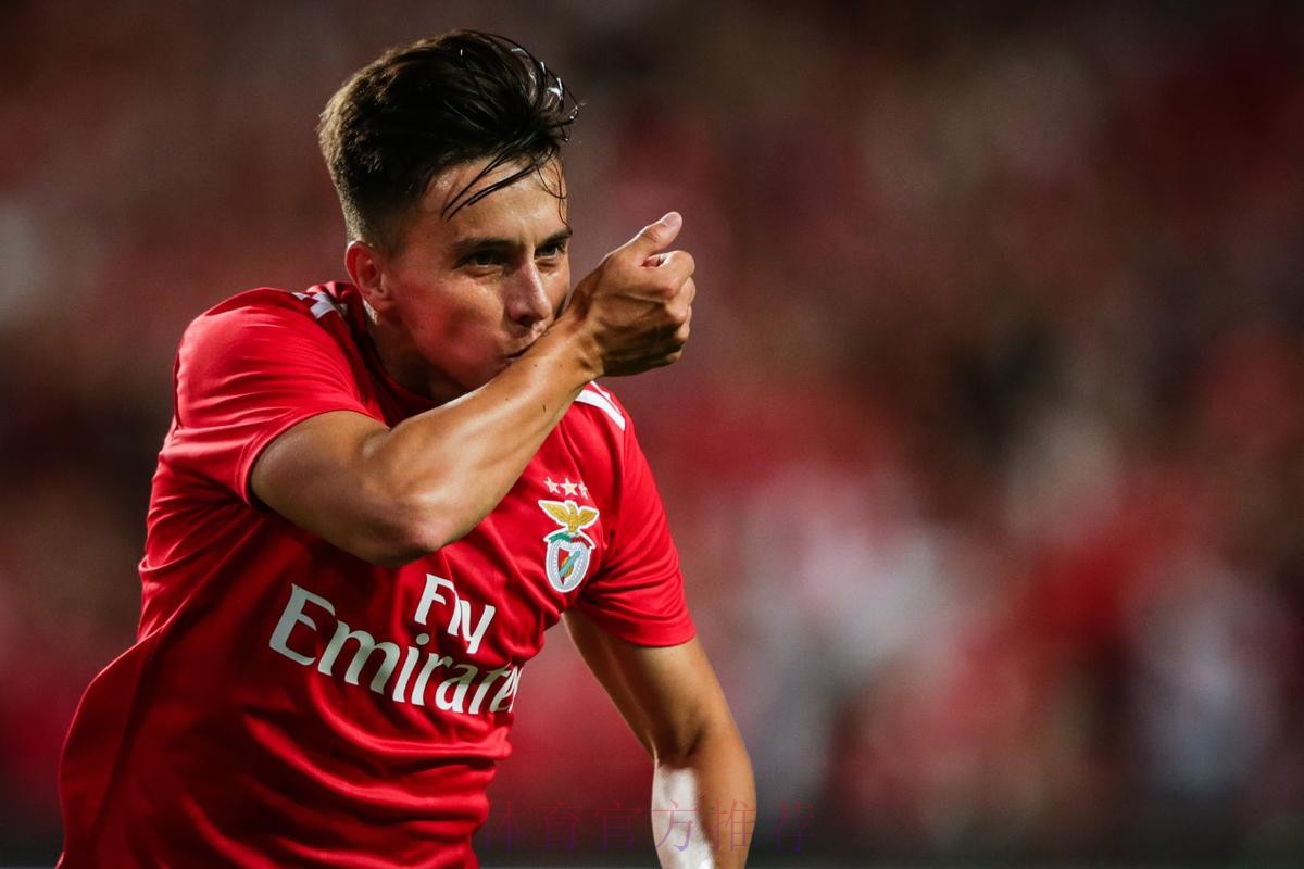 皇马怒斥丑闻!原本抽中本菲卡 如今要死拼大巴黎 皇马怒斥丑闻!原本抽中本菲卡 如今要死拼大巴黎